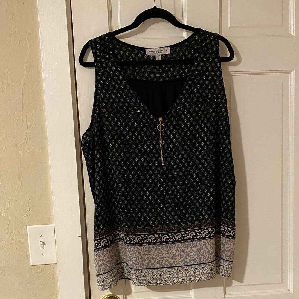 Tempted Hearts Black and Cream Patterned  Top 2X